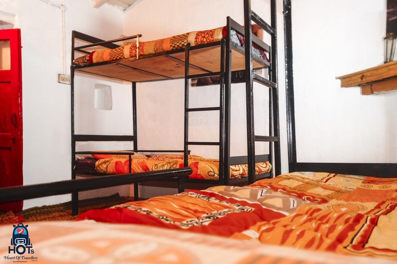 Hostel Hots Nainital Patwa Dunga Exterior foto